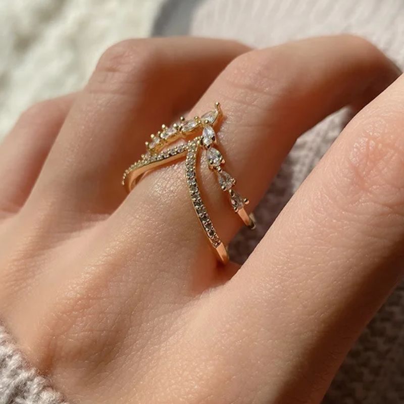 Anel Dupla Camada Em V Cristalizado