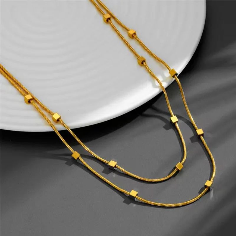 Colar Íris Minímalista - MoonStone - Versazzi