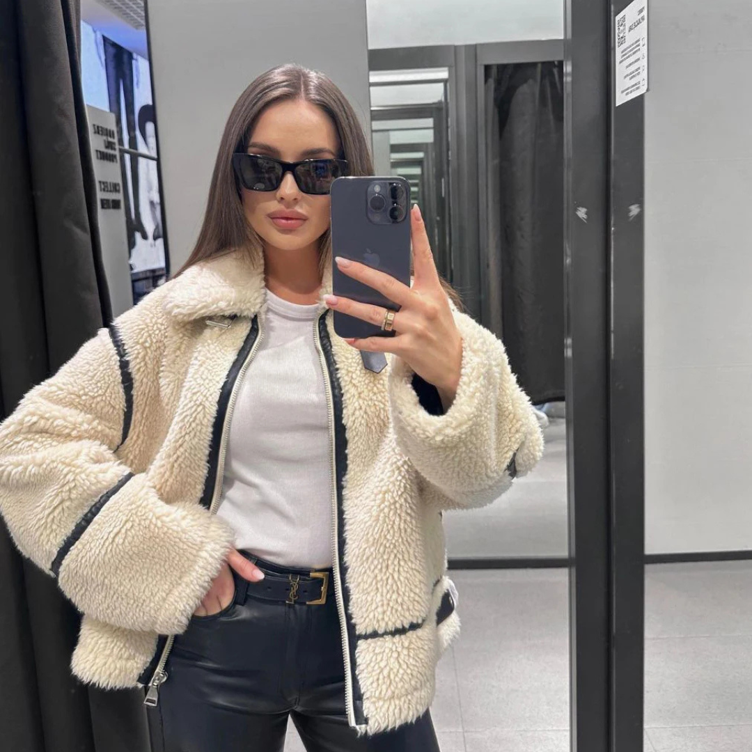 casaco feminino de algodão, casaco feminino elegante, casaco feminino sofisticado, casaco feminino com cinto, casaco feminino para inverno, casaco feminino com forro, casaco feminino casual chic, casaco feminino para escritório, casaco feminino quente e confortável, casaco feminino versátil