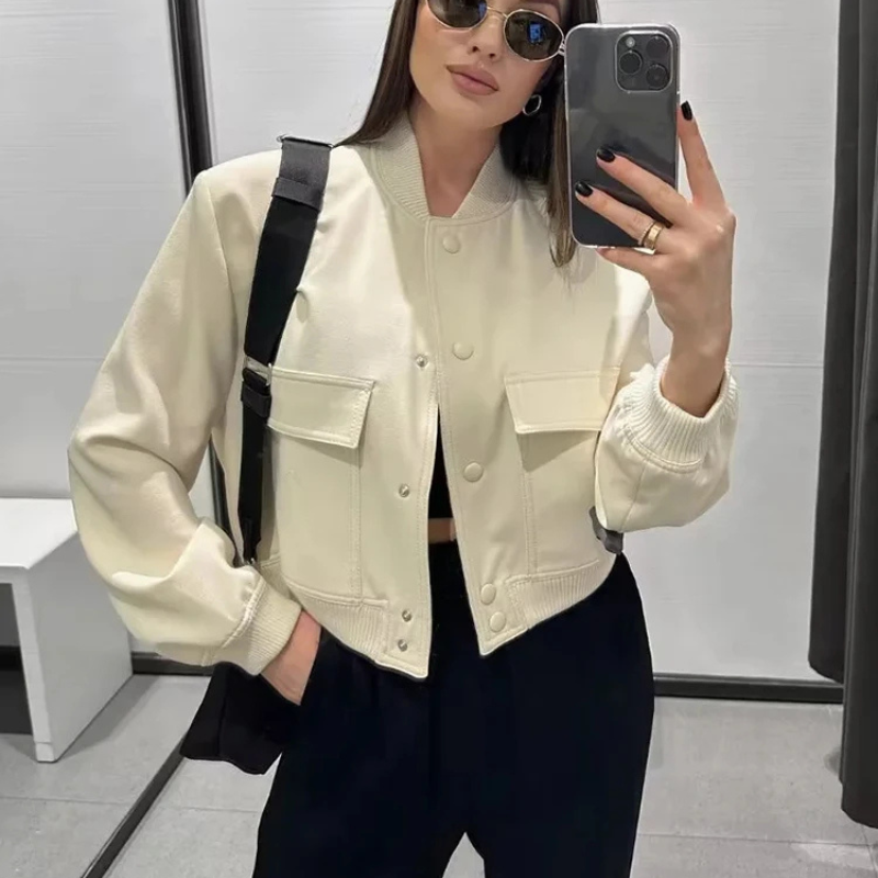 jaqueta bomber tweed, jaqueta feminina tweed, jaqueta feminina casual chic, jaqueta bomber feminina elegante, jaqueta feminina curta, jaqueta feminina com zíper, jaqueta feminina outono inverno, jaqueta feminina moderna, jaqueta feminina sofisticada, jaqueta feminina com bolsos