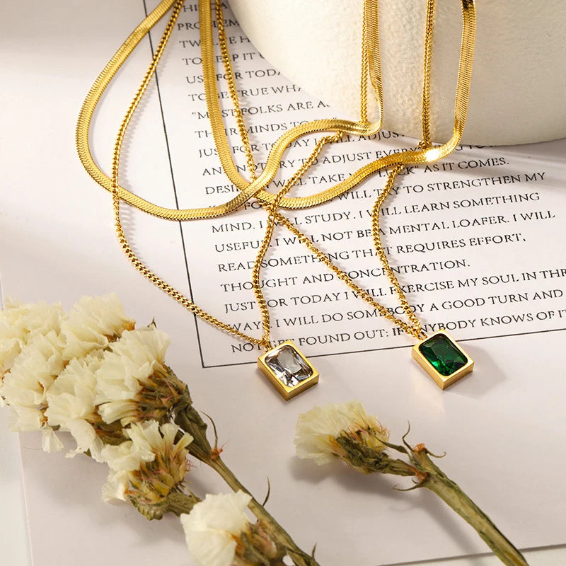 Colar Aurora Duplo com Pingente De Pedra