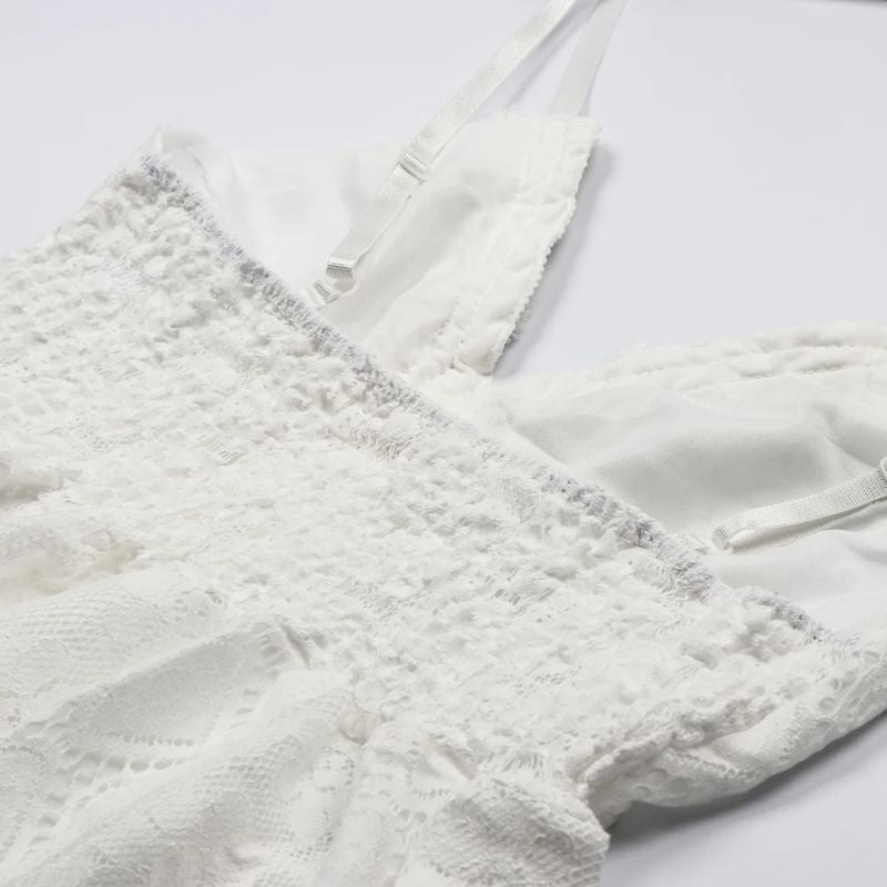 Vestido De Renda Sem Manga - Flowy