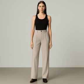 Calça Feminina Reta Bege Claro com Pregas Frontais