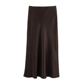 saia longa de cetim, saia vintage feminina, saia longa elegante, saia feminina acetinada, saia longa sofisticada, saia feminina para festas, saia longa casual chic, saia feminina com corte em A, saia de cetim midi, saia feminina refinada