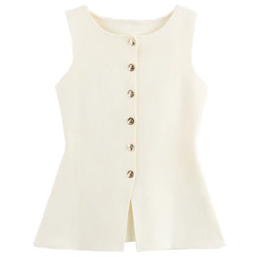 colete feminino de linho, colete feminino elegante, colete feminino sofisticado, colete feminino casual chic, colete feminino para escritório, colete feminino moderno, colete feminino com abotoamento frontal, colete feminino para dias quentes, colete feminino versátil
