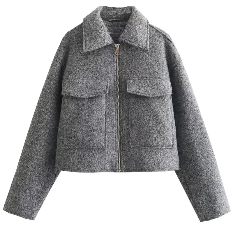  jaqueta bomber tweed, jaqueta feminina tweed, jaqueta feminina casual chic, jaqueta bomber feminina elegante, jaqueta feminina curta, jaqueta feminina com zíper, jaqueta feminina outono inverno, jaqueta feminina moderna, jaqueta feminina sofisticada, jaqueta feminina com bolsos
