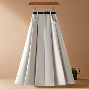 saia feminina midi, saia midi elegante, saia feminina para escritório, saia midi com zíper, saia feminina sofisticada, saia midi corte em A, saia feminina para trabalho, saia feminina versátil, saia midi para primavera verão, saia feminina casual chic