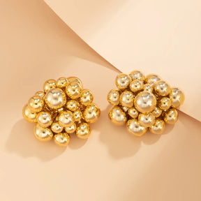 brincos geométricos femininos, brincos vintage femininos, brincos de resina e metal, brincos femininos sofisticados, brincos de moda feminina, brincos femininos modernos, brincos para festas femininos, brincos elegantes para eventos, brincos fashion feminino