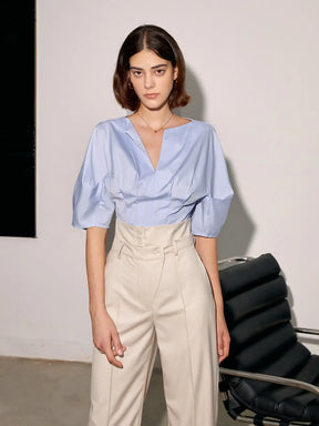 calça de perna larga feminina, calça feminina cintura alta, calça feminina moderna, calça feminina sofisticada, calça feminina para outono inverno, calça feminina streetwear, calça feminina elegante, calça de poliéster feminina, calça feminina casual chic, calça feminina com caimento perfeito